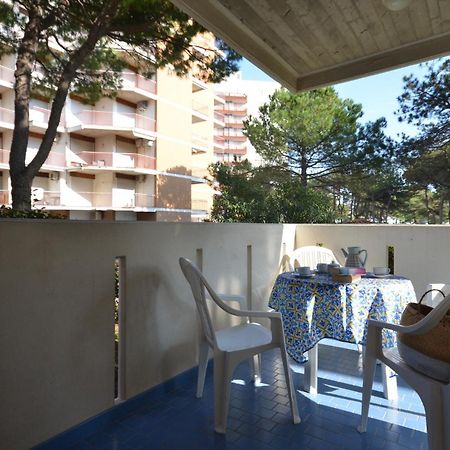 Residenza Marco Polo Daire Lignano Sabbiadoro Dış mekan fotoğraf