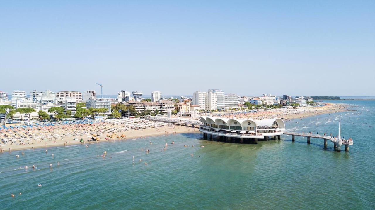 Residenza Marco Polo Daire Lignano Sabbiadoro Dış mekan fotoğraf