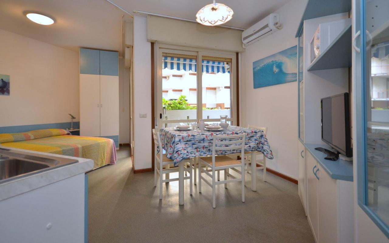 Residenza Marco Polo Daire Lignano Sabbiadoro Dış mekan fotoğraf